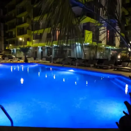 شقة Grand - Pool & Prima Linie La Mare