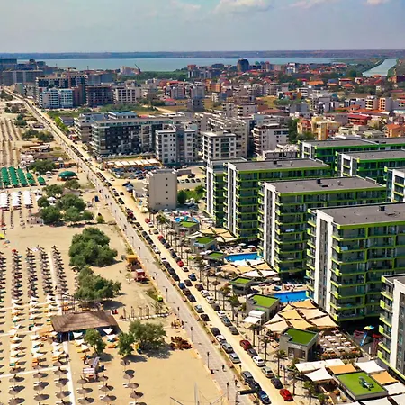 Grand - Pool & Prima Linie La Mare شقة